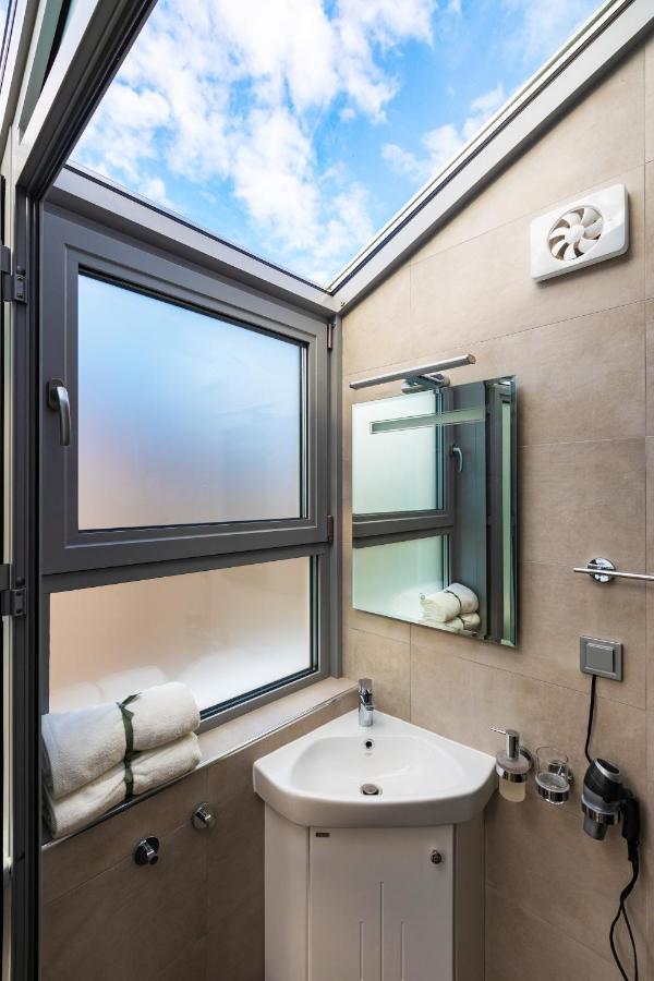 Top Center - Modern With View Sofia Exterior foto